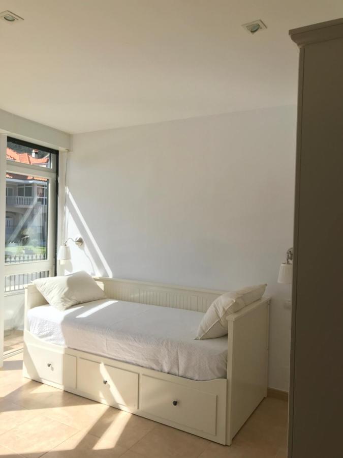 Apartamento Con Terraza Primera Linea De Playa Finisterre Dış mekan fotoğraf